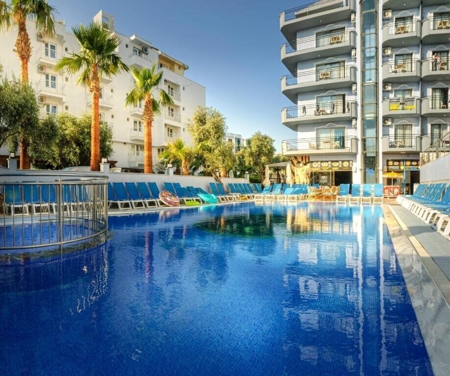 Отель Mutlu Didim 3*