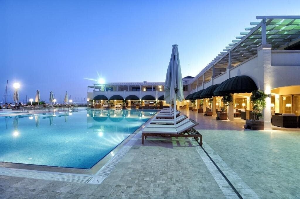 Фотография Didim Yacht Club Hotel 5*