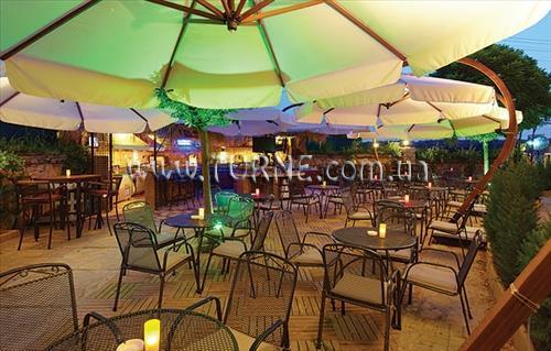 Отель Seahorse Deluxe Hotel & Residence 5*