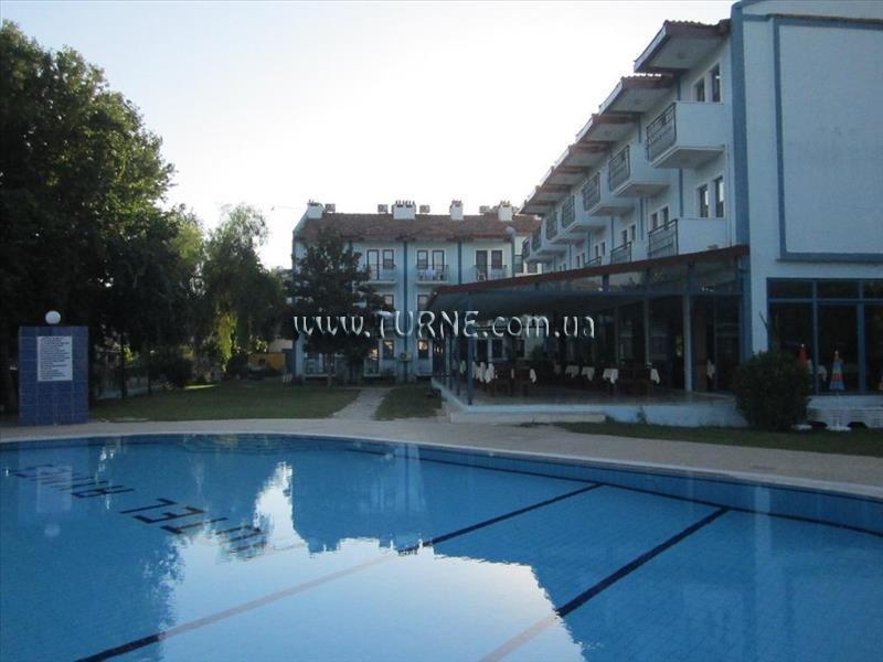 Фото Aymes Hotel 3*