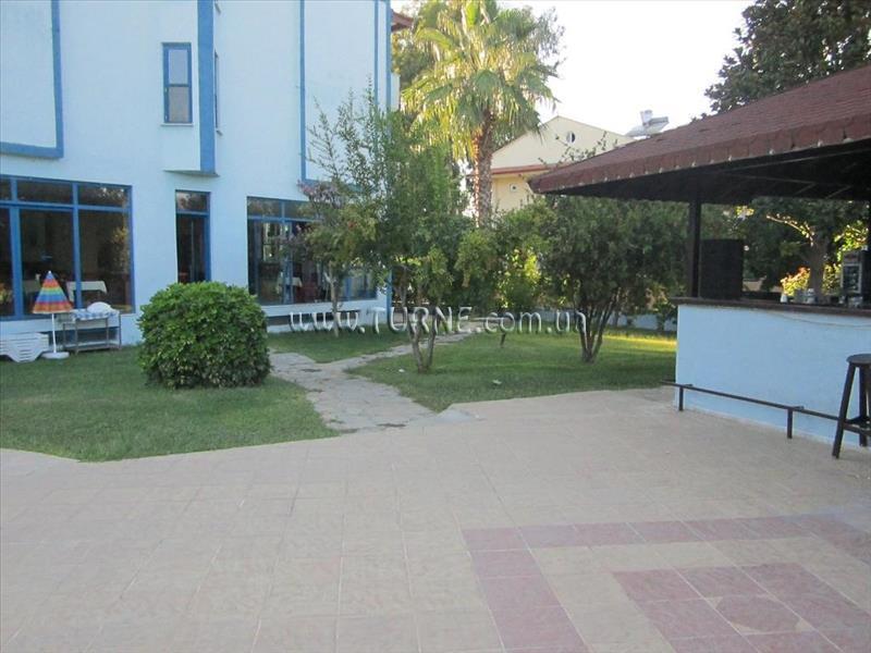 Отель Aymes Hotel 3*