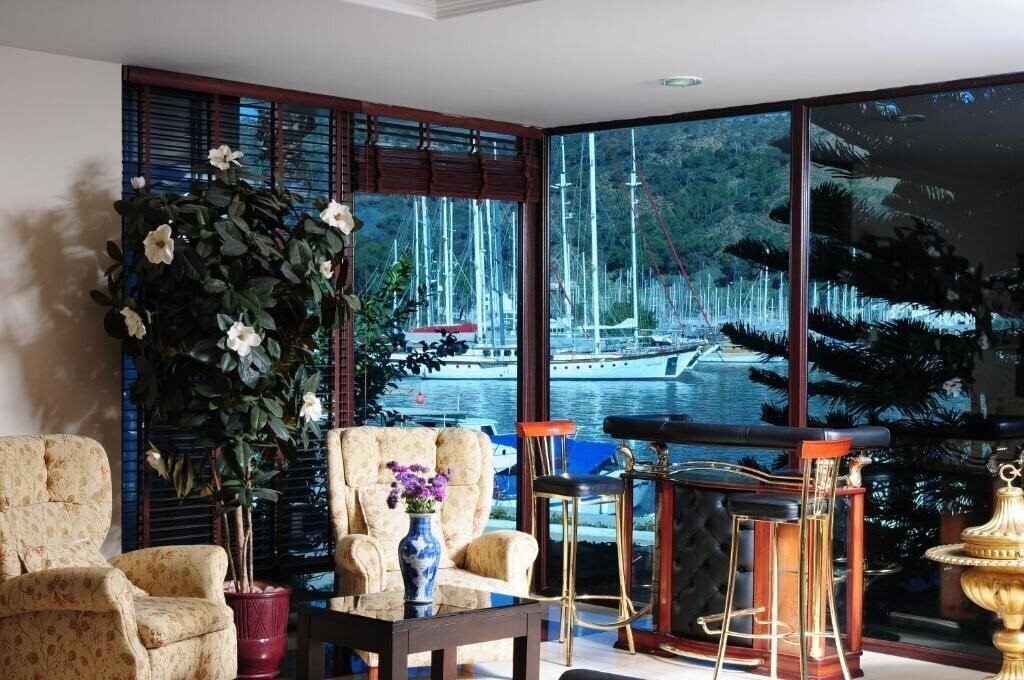 Изображение Ata Park Hotel (ex. Atapark Hotel, Grand Ata Park Hotel) 4*