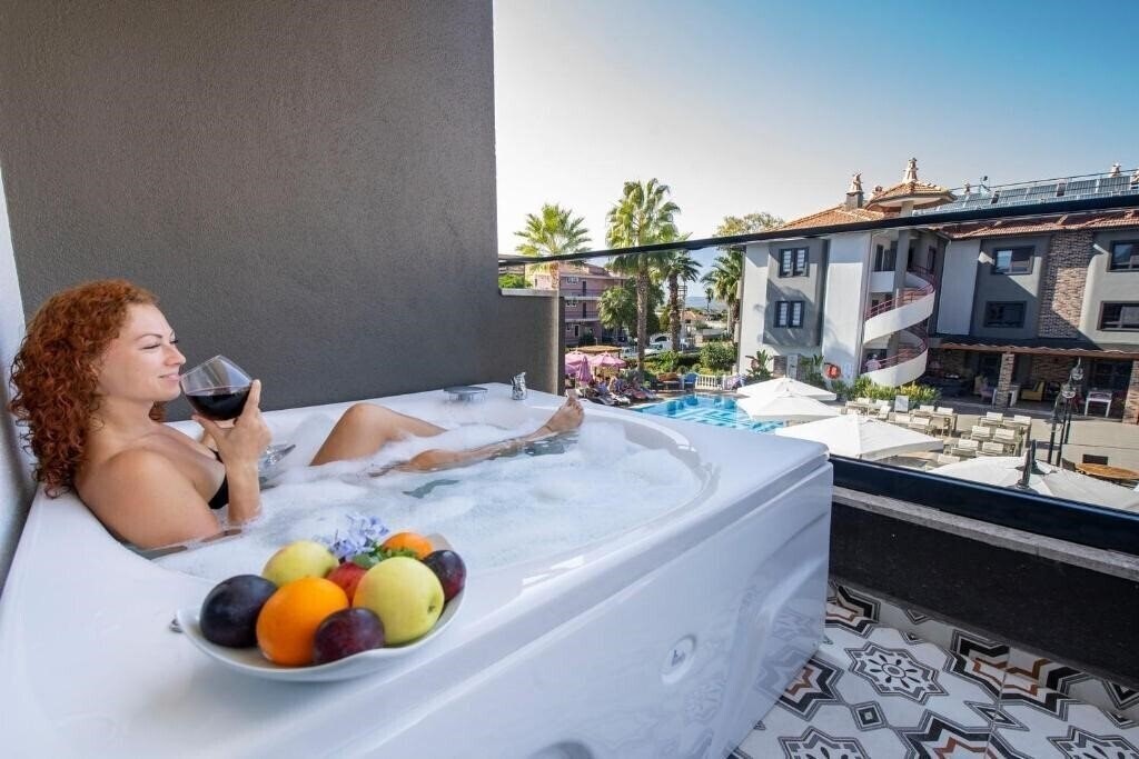 Фото Mendos Hotel 3*