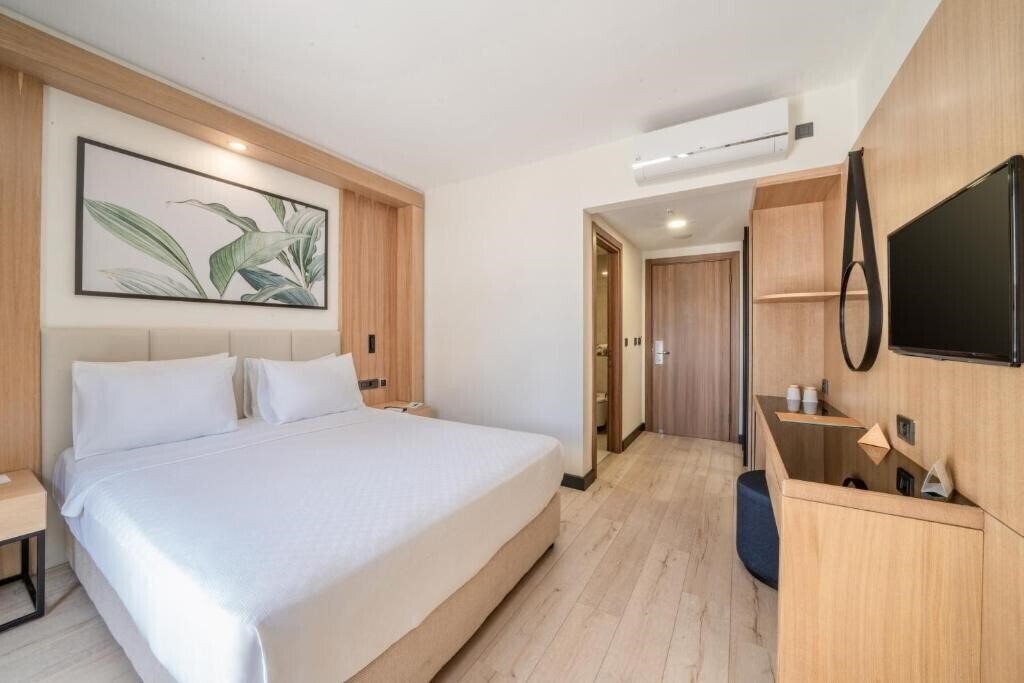 Фото Liberty Hotels Oludeniz 4*