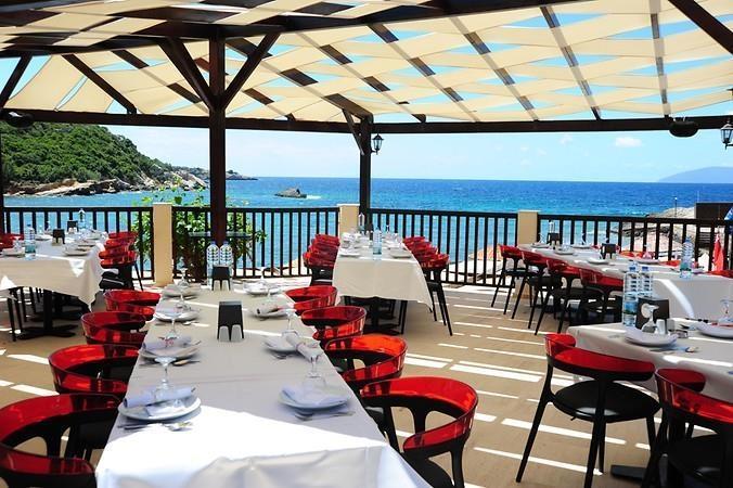 Отель Teos Village 4*