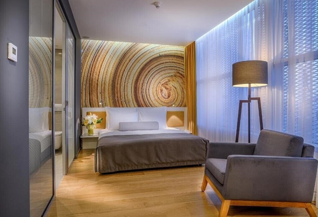 Отель Tav Airport Hotel Izmir 4*