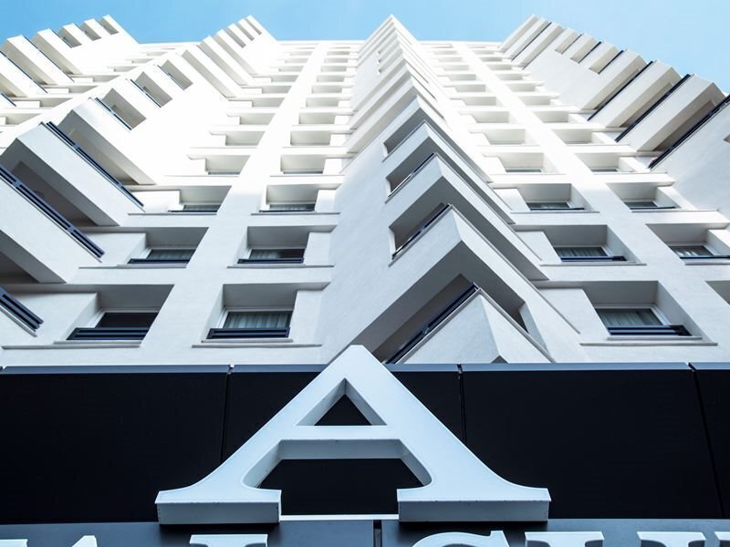 Фото A Royal Suites No Certificate 3*