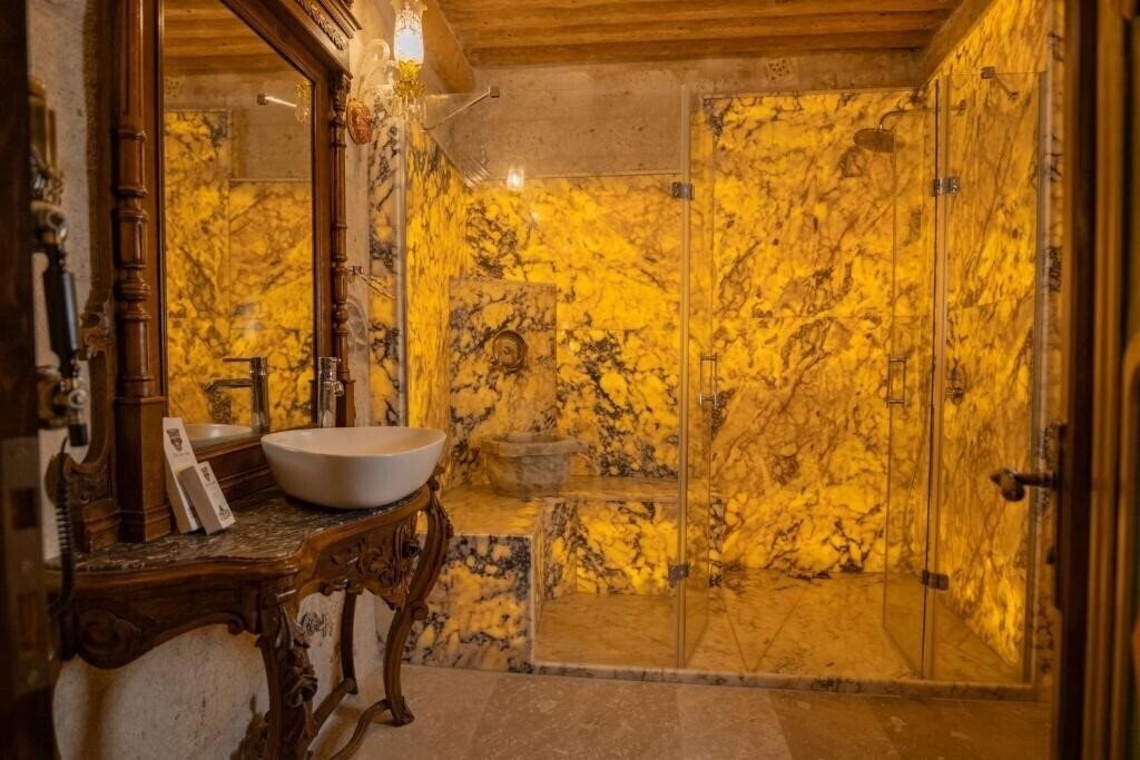 Фотография Elika Cave Suites 5*