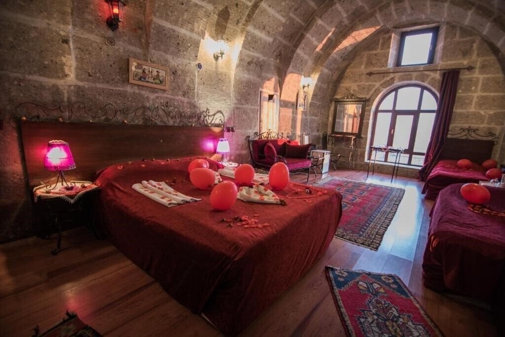 Отель Kapadokya Ihlara Konaklari (ex. Cappadocia Ihlara Mansions & Caves, Cappadocia Antique Gelveri Cave Hotel) 3*
