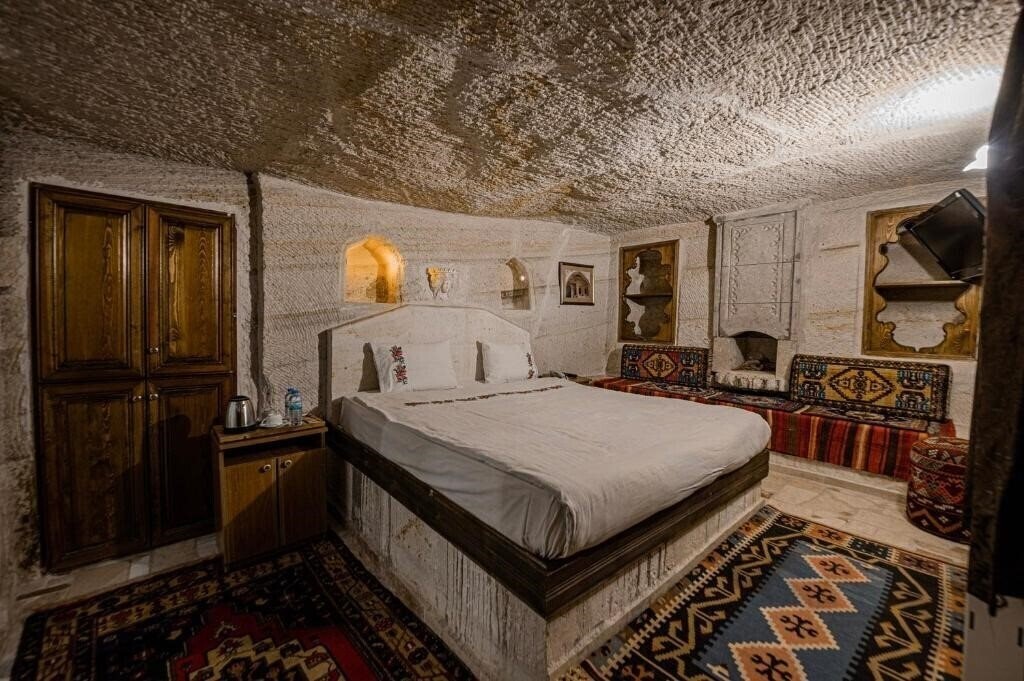 Картинка Konak Bezirhane Cave Otel 3*