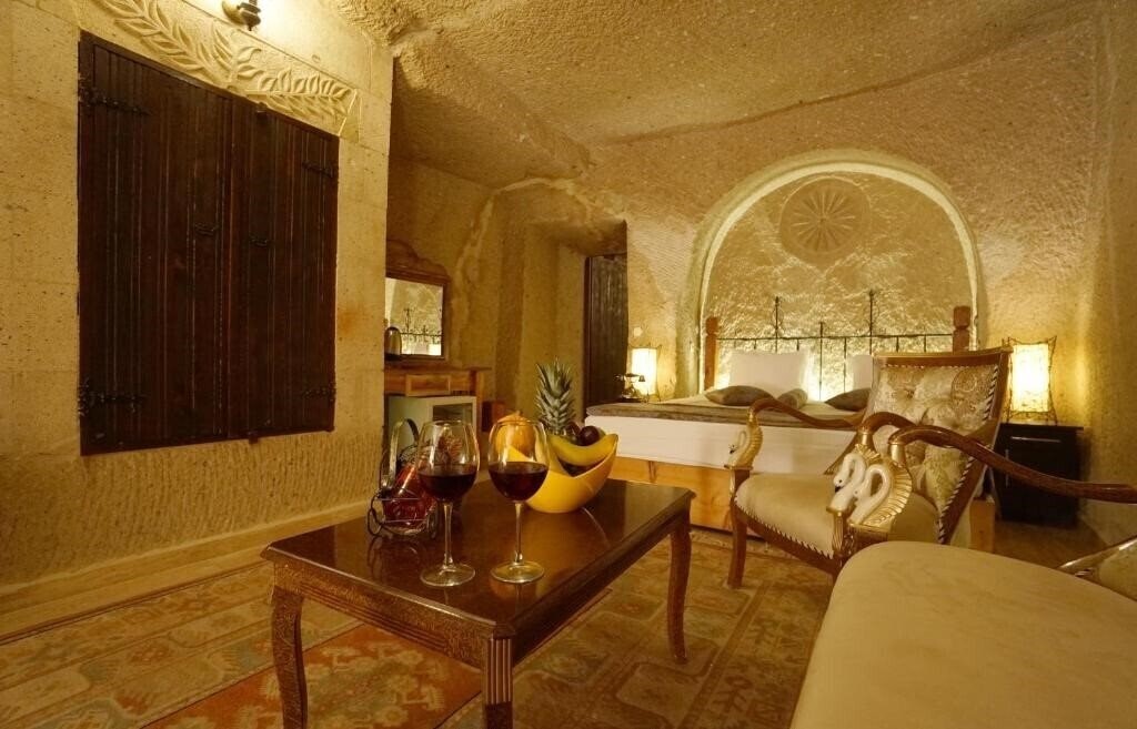 Фотография Roma Cave Suite 4*