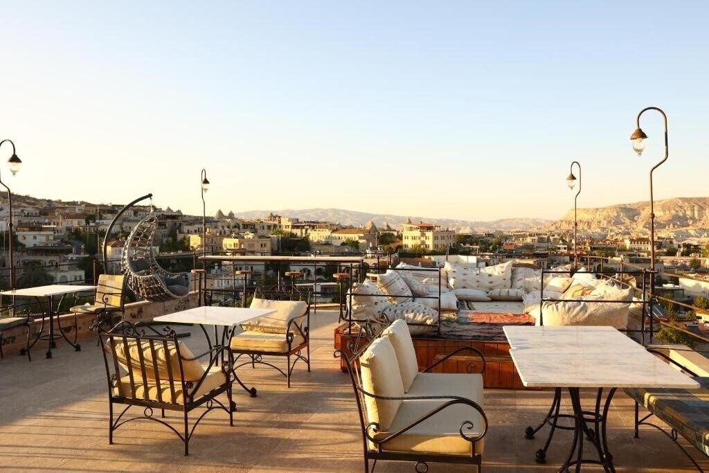 Изображение Travel Inn Cave Hotel 3*