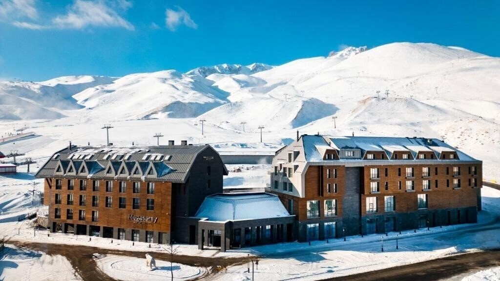 Отель Megasaray Mount Erciyes 5*