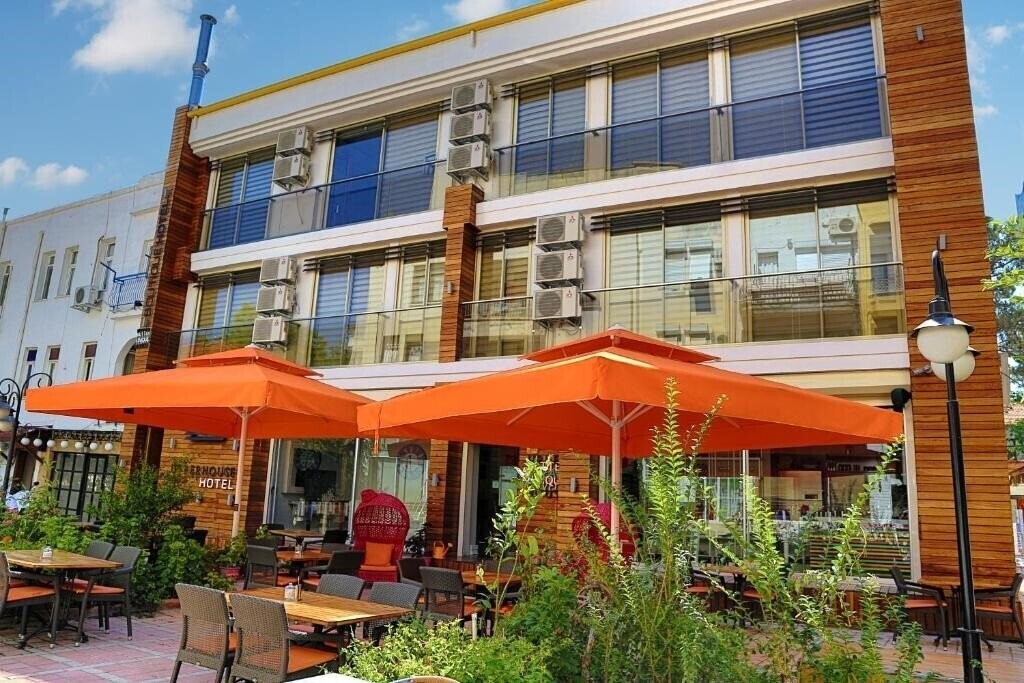 Отель Upper House Boutique Hotel (ex. Upperhouse) 4*