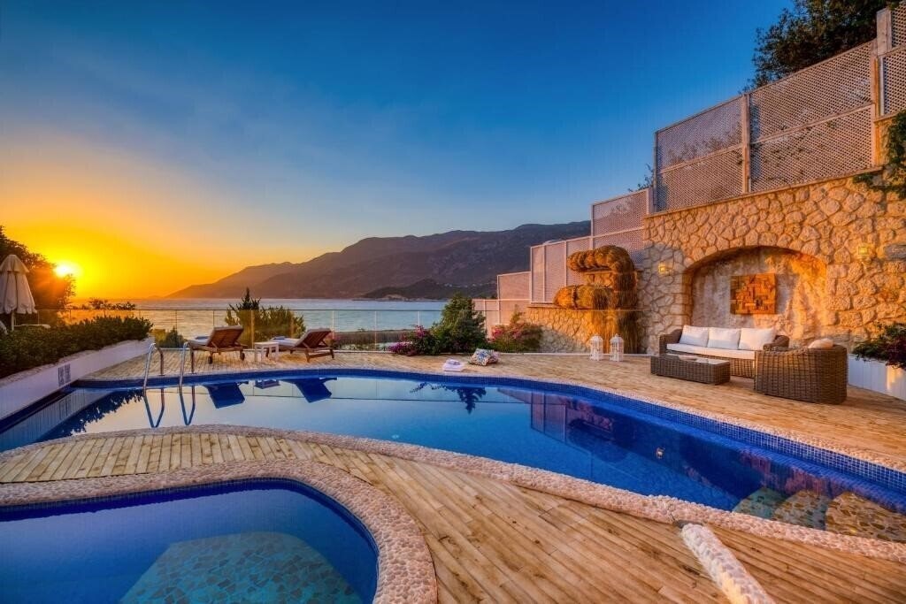 Изображение Peninsula Gardens 5*