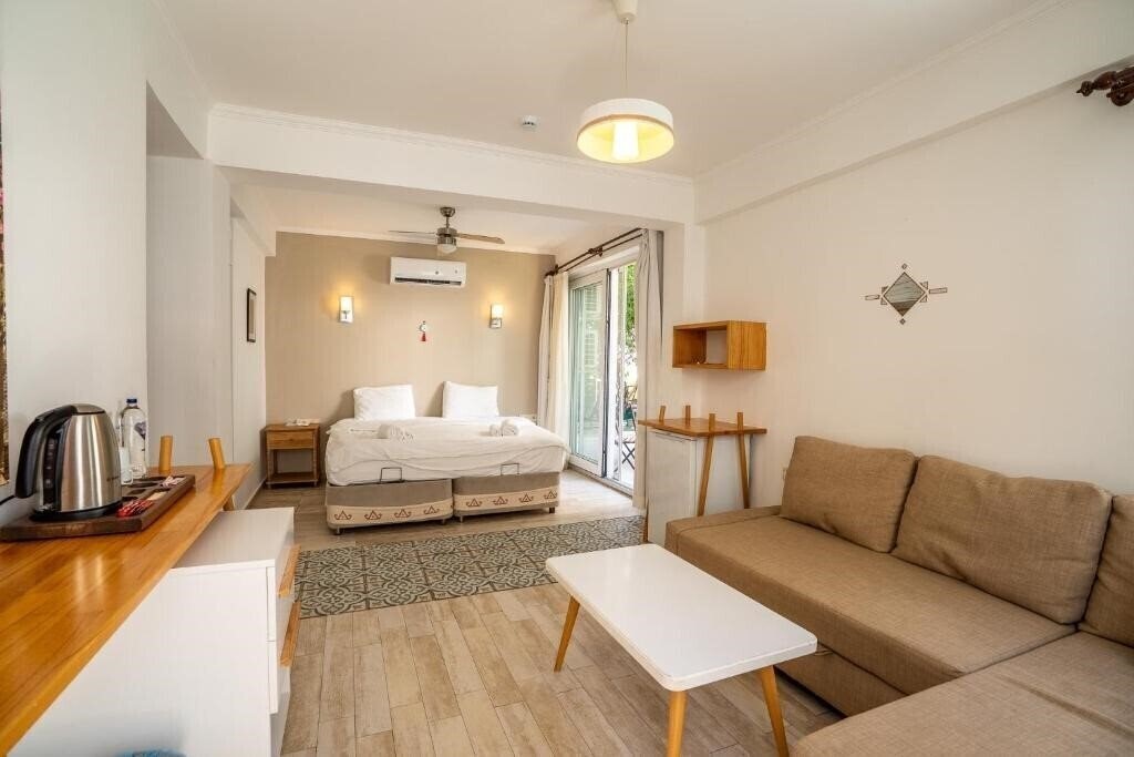 Фотография Hideaway Hotel (ex. Hotel Hideaway, Hideaway) 3*