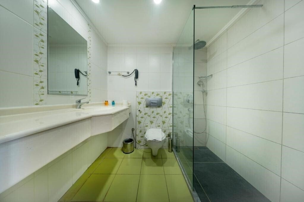 Фотография White Lilyum Hotel 5*