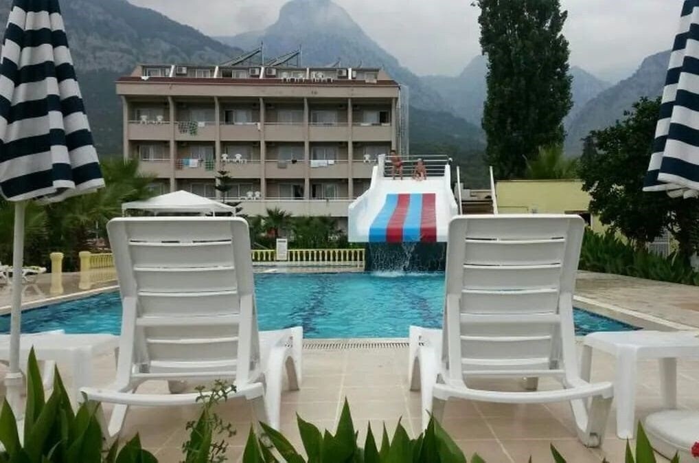 Отель Green Stars Hotel 3*