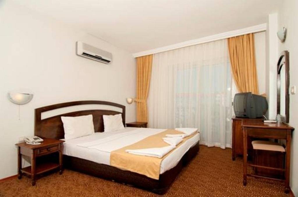 Отель Adalin Resort (ex. Mira Garden Resort Hotel, Club Golden Lady) 4*