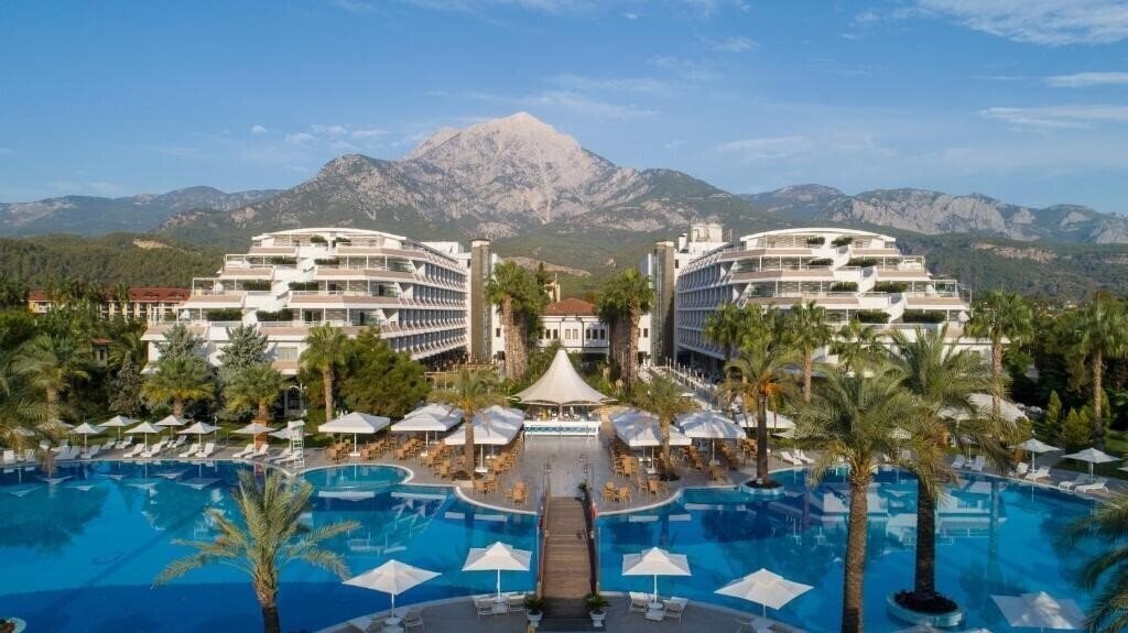 Фото Rai Premium Tekirova (ex. Queens Park Rai Premium Tekirova) 5*