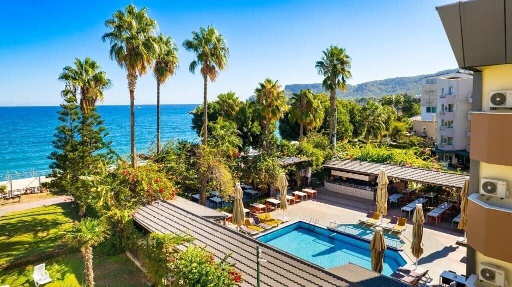 Изображение Fame Beach Hotel (ex. Fame Residence Beach Park) 4*