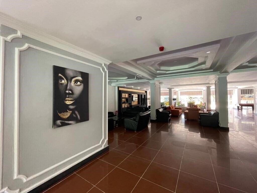 Фотография Castle Park Hotel 3*