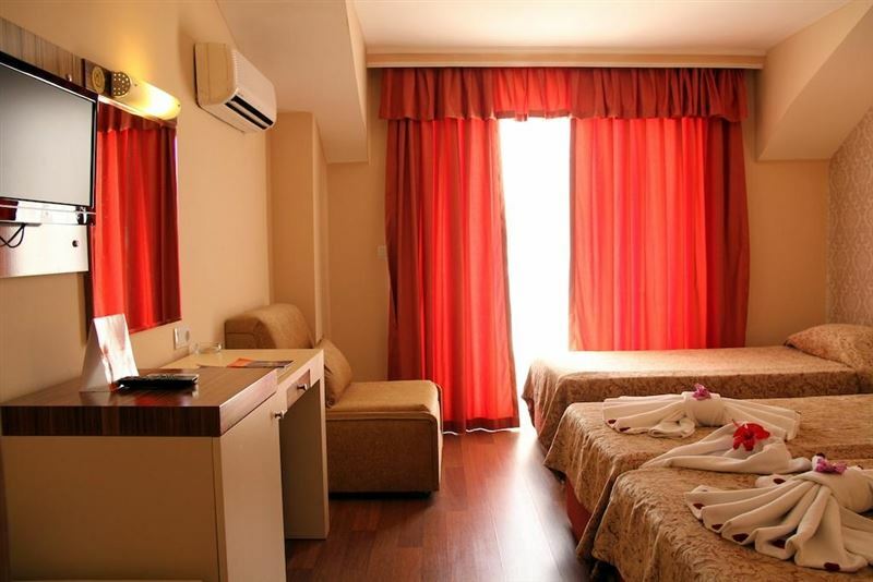 Фотография Lims Bona Dea Park Hotel 3*