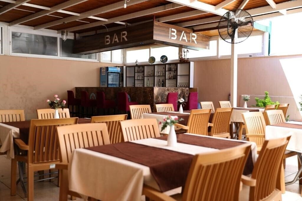 Фото Park Marina Hotel (ex. Sefikbey City Hotel, Sinbad Hotel) 3*