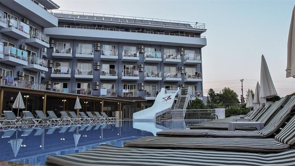 Фотография Monna Roza Beach Resort 4*