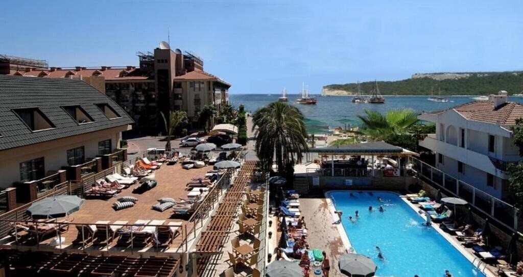 Изображение Ambassador Hotel & SPA (ex. Ambassador Plaza Hotel, Ambassador Hotel Kemer, Royal Ambasador Hotel, Iron Ambassador Hotel) 4*