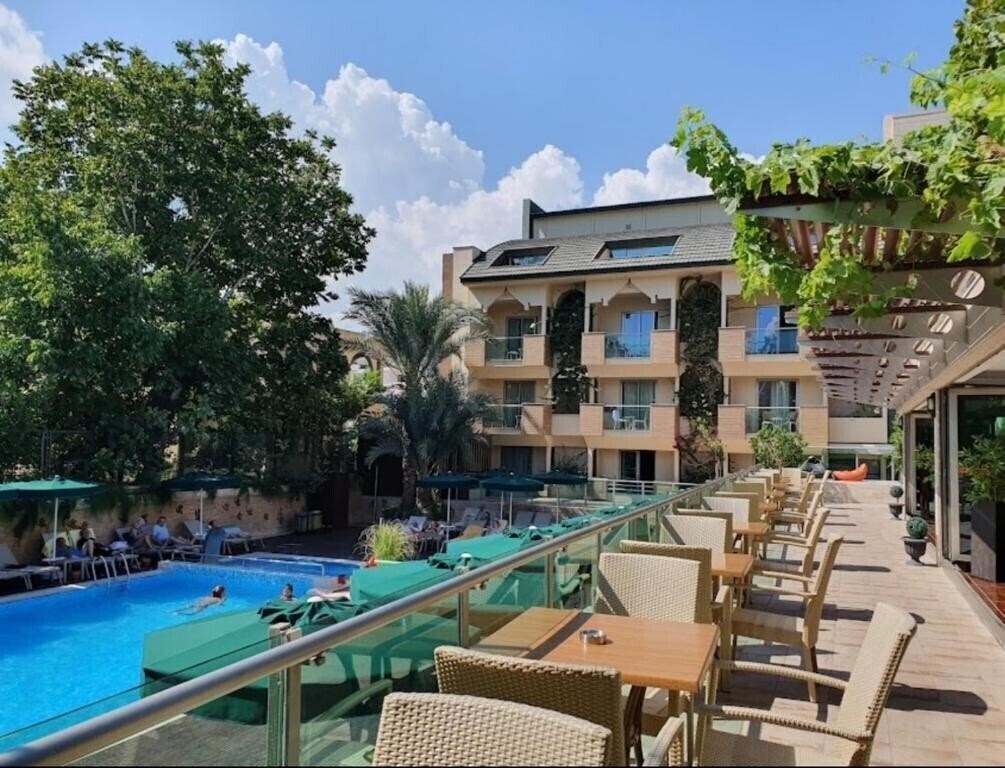 Фотография City Hotel Ambassador 3*