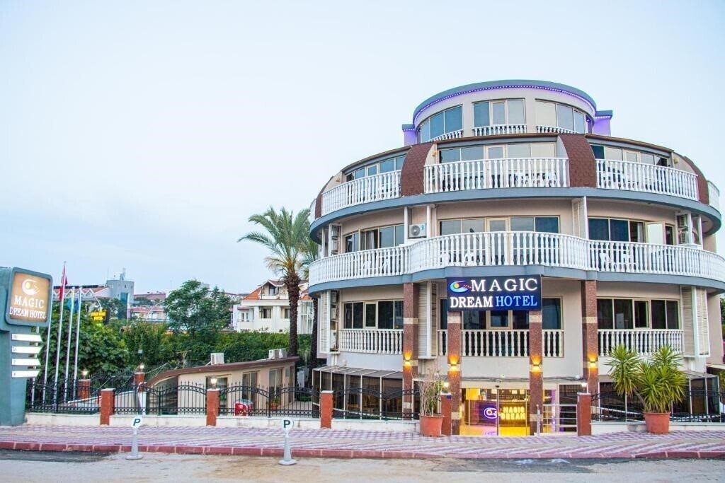 Отель Rk Magic Dream Hotel (ex. Elamir Magic Dream Hotel, Magic Dream Resort, Botanik Magic Dream Resort Hotel) 4*