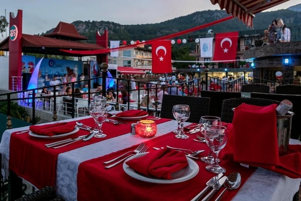 Изображение Alerya Belport Beach Hotel (ex. Belport Beach Hotel, Aytunlar Hotel Beldibi) 4*