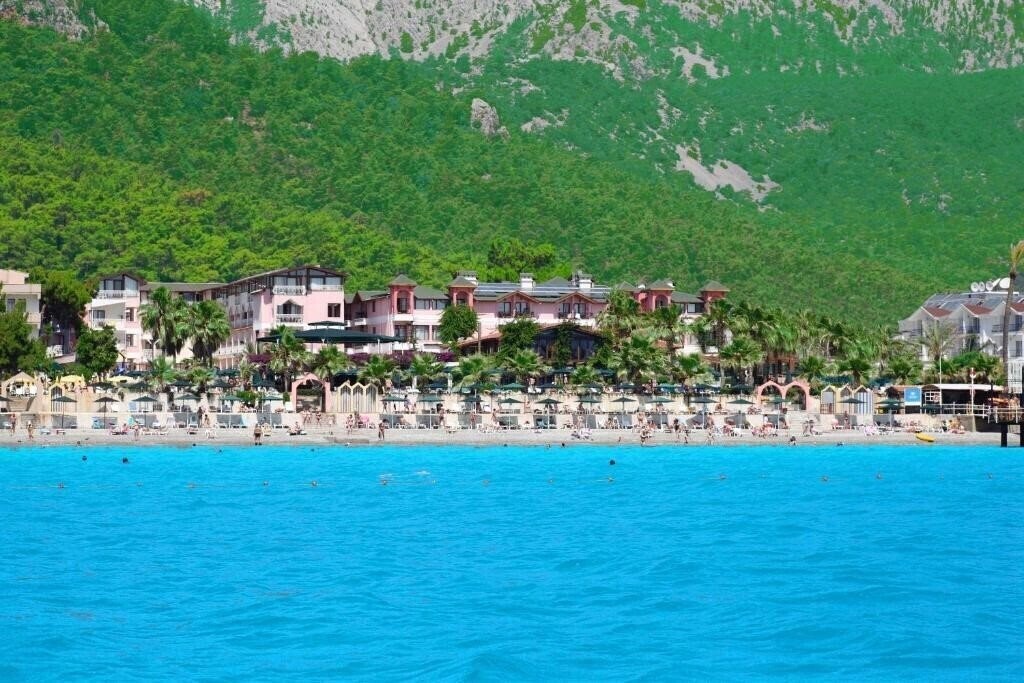 Отель Seagull Hotel 4*