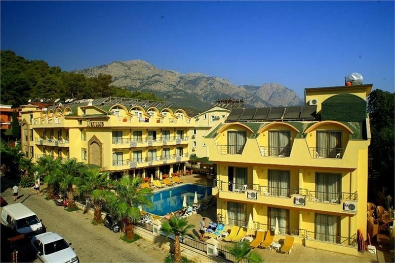 Отель Elamir Grand Lukullus (ex. Grand Lukullus Hotel) 4*