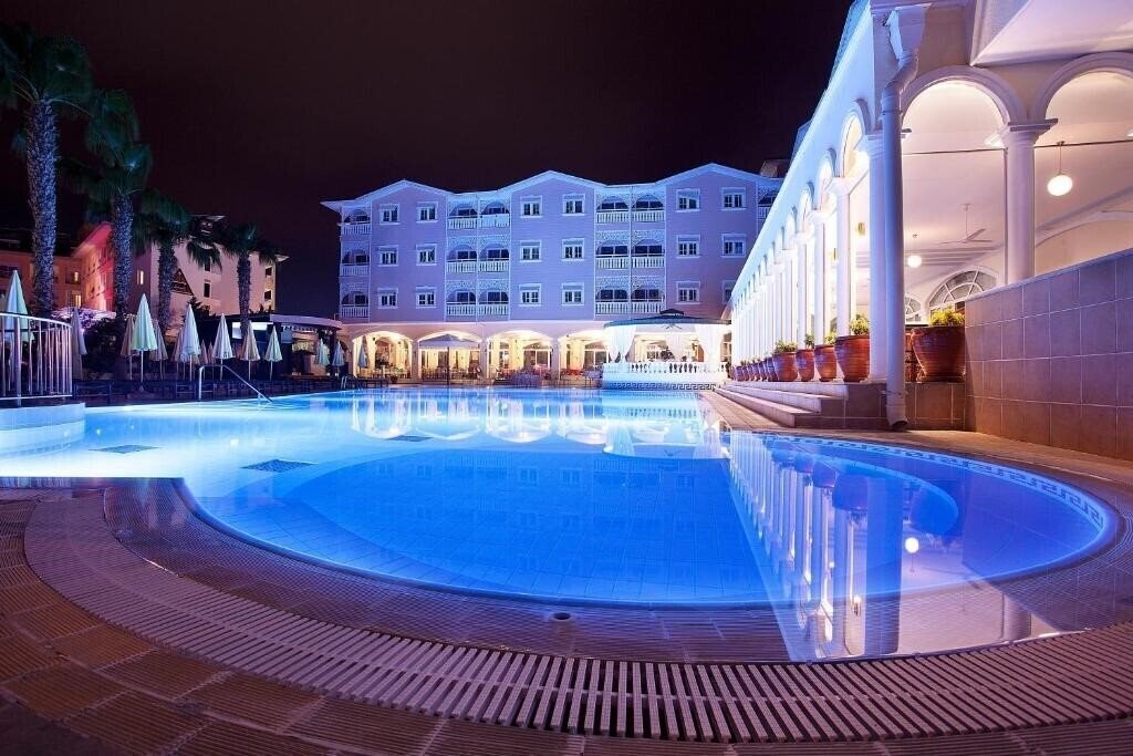 Изображение Pasha's Princess 4*