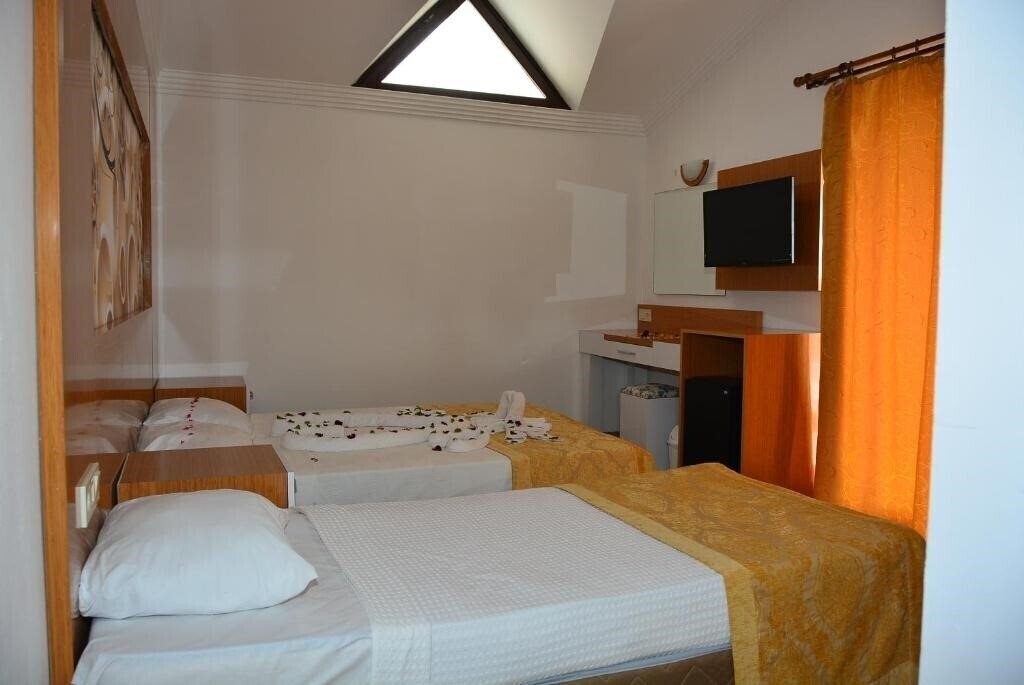 Фото Anita Dream Hotel (ex. Anita Blue Sky, Blue Sky Flower, Blue Sky Hotel) 4*