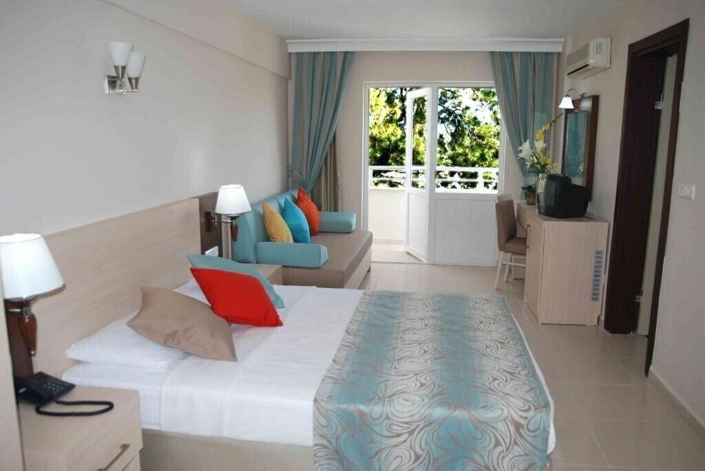 Фото Club Hotel Sidelya HV-2