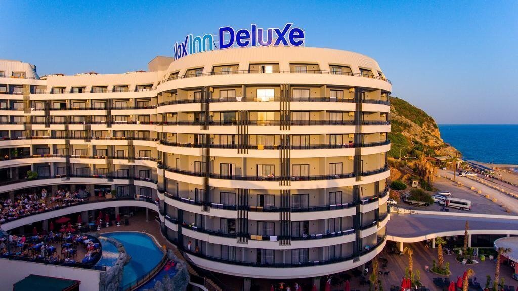 Отель Noxinn Deluxe Hotel (ex. Nox Inn Deluxe, Nox Inn Beach Resort & SPA, Tivoli Resort & SPA Hotel) 5*