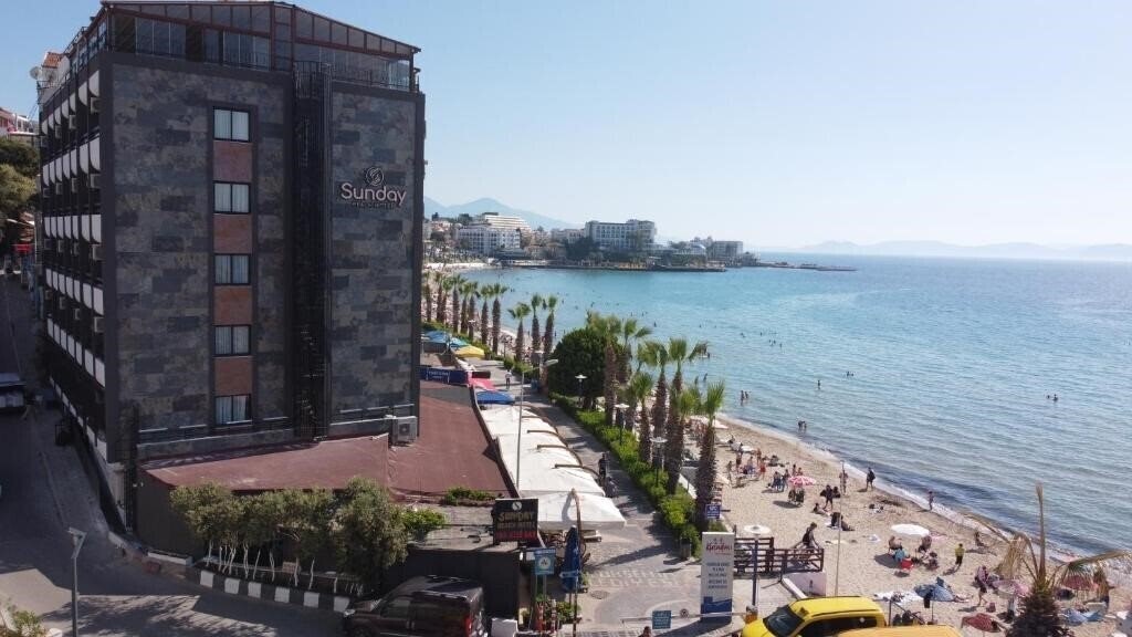 Отель Sunday Beach Hotel 3*