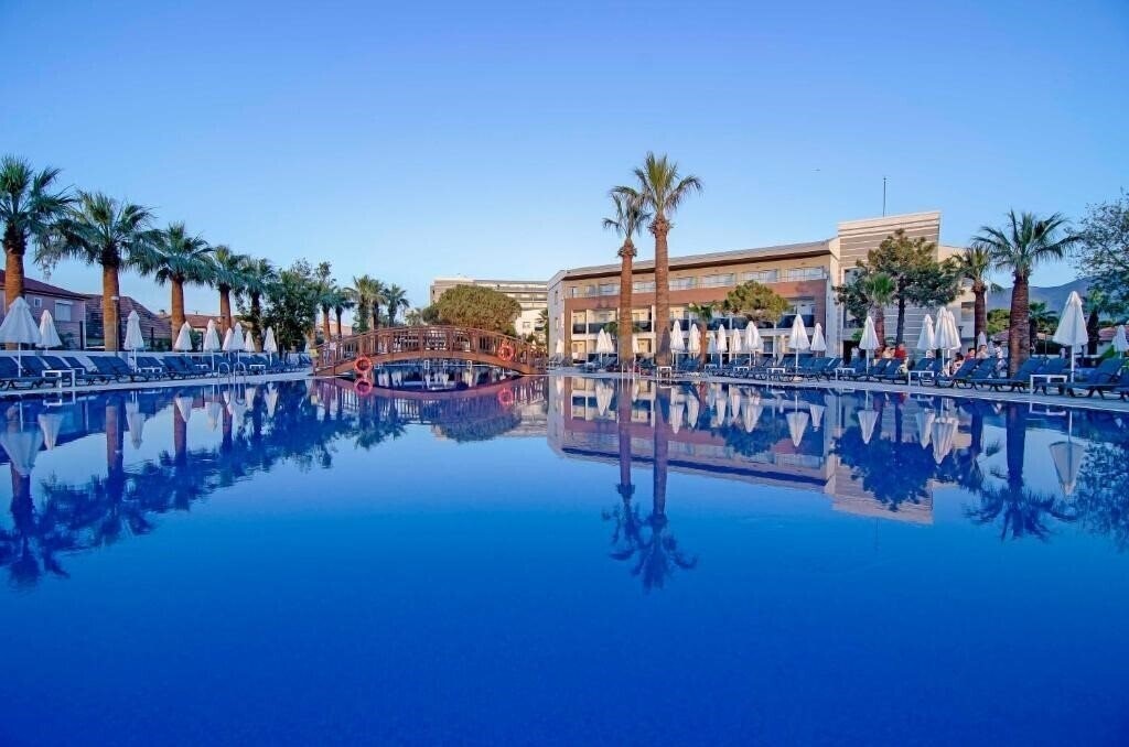 Фотография Palm Wings Beach Resort & Spa 5*