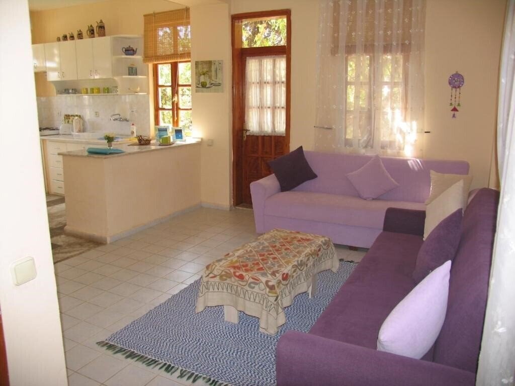 Фото Pasha Suites (ex. Pasha Apart, Gold Apart) 3*