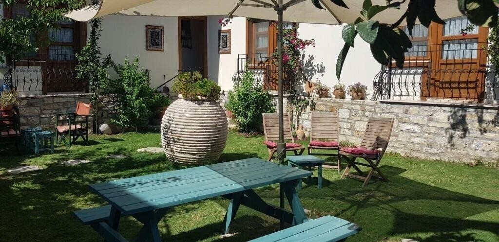Изображение Sezgin Boutique Hotel (ex. Pension, Guesthouse) 3*
