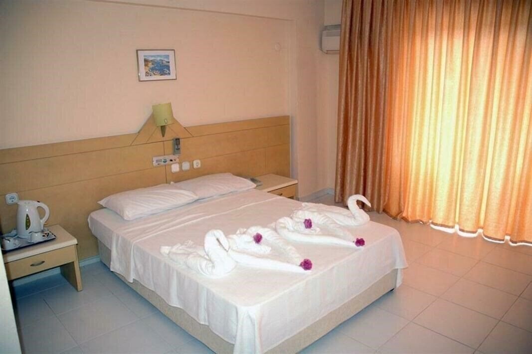 Изображение Tropicana Garden Hotel 3*