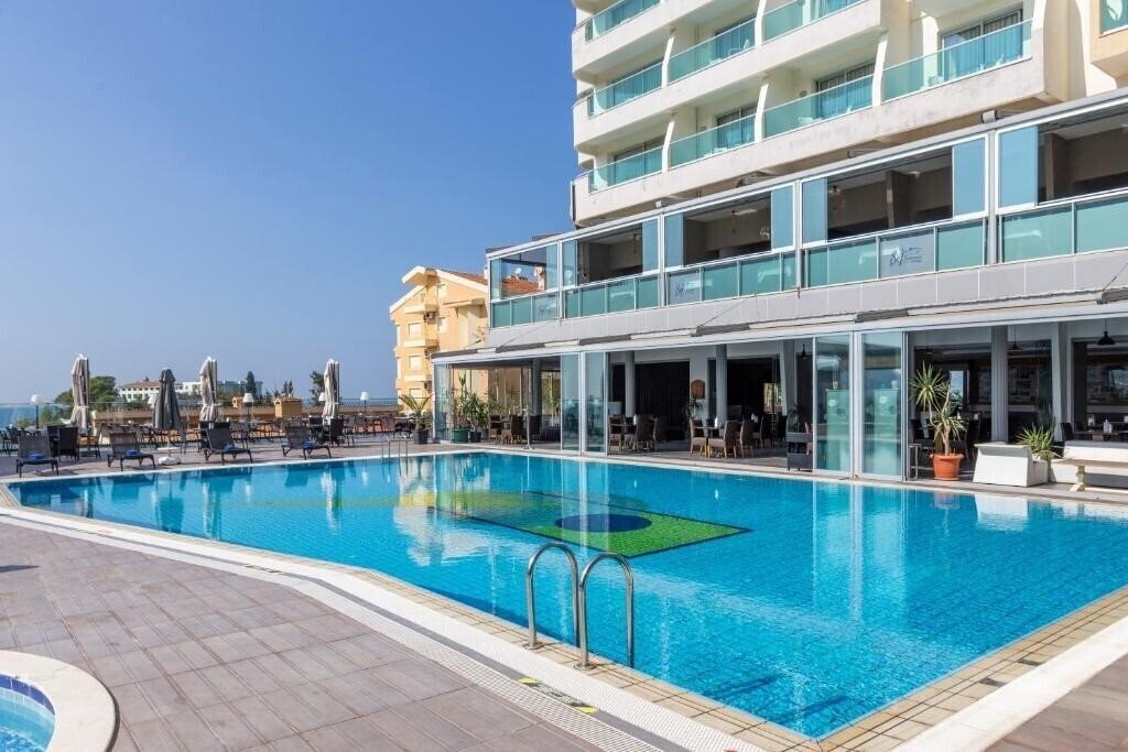 Фотография Elite World Kusadasi (ex. Elite World Hotel Kusadasi, Marina Hotel Kusadasi) 5*