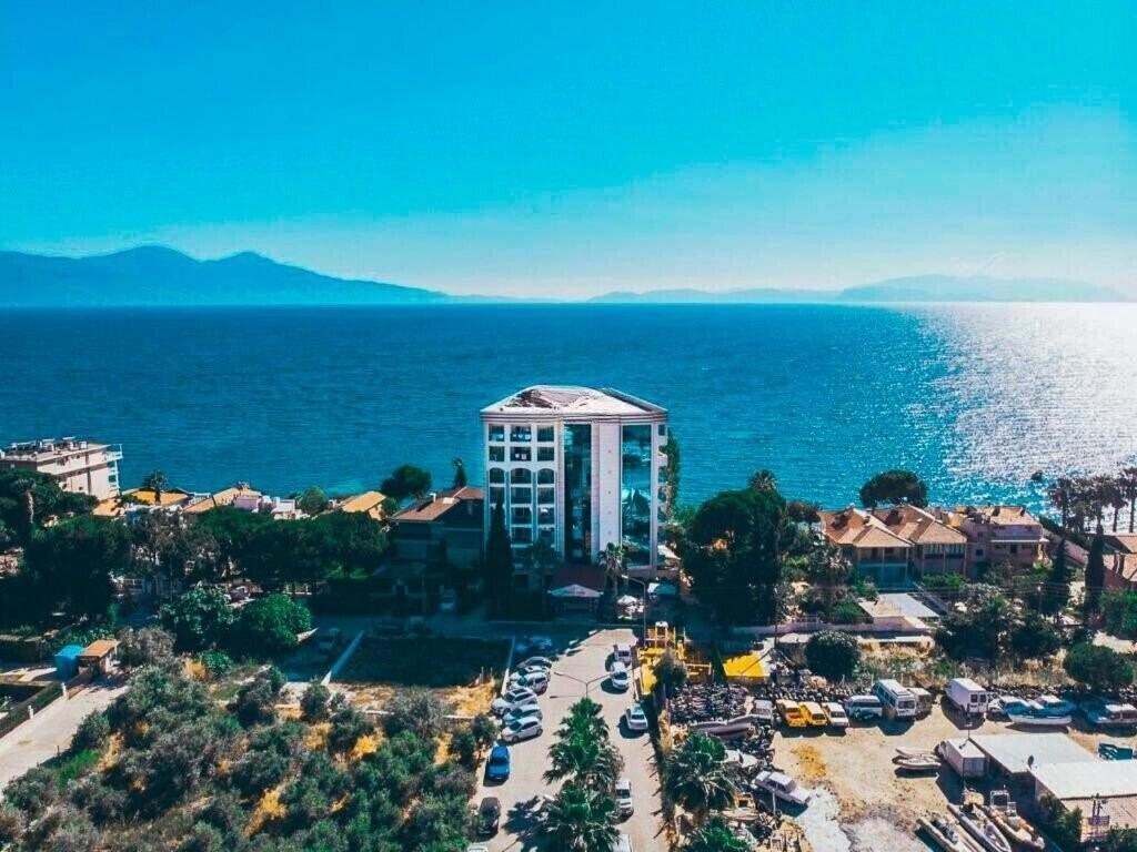 Фото Scala Nuova Beach Hotel 4*
