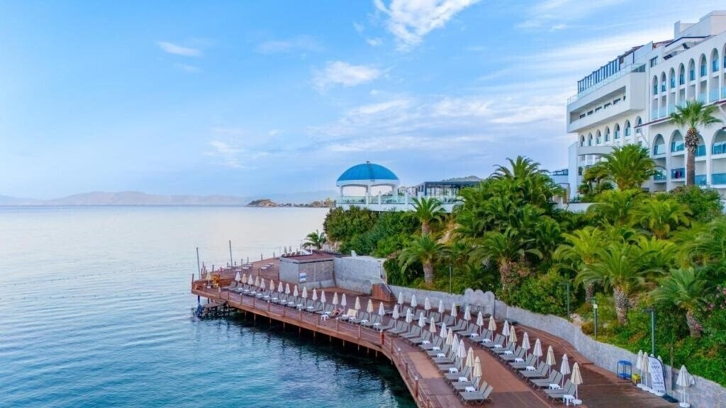 Отель Infinity by Yelken Kusadasi (ex. Imbat Hotel) 5*