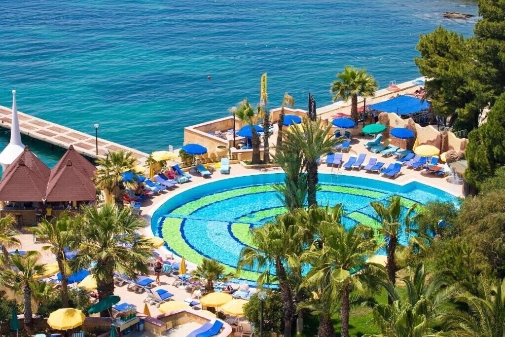 Изображение Fantasia Hotel DeLuxe 5*