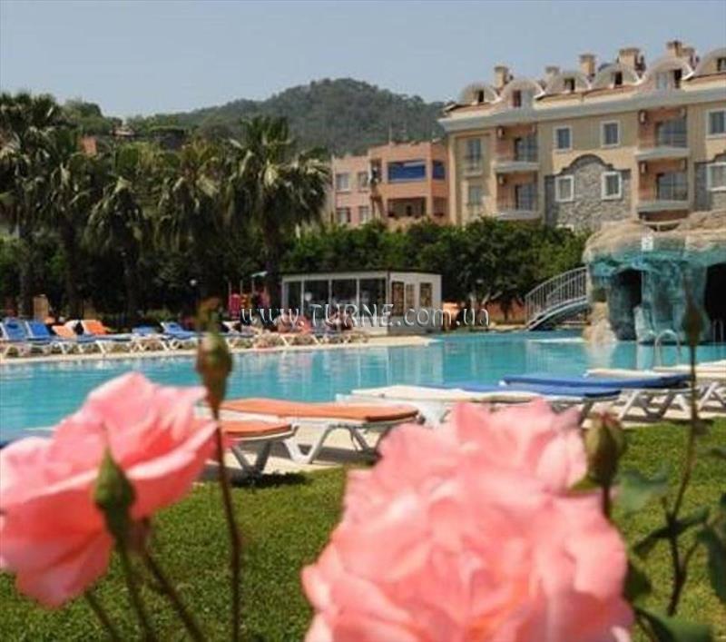 Фотография Club Caprice Suites 3*