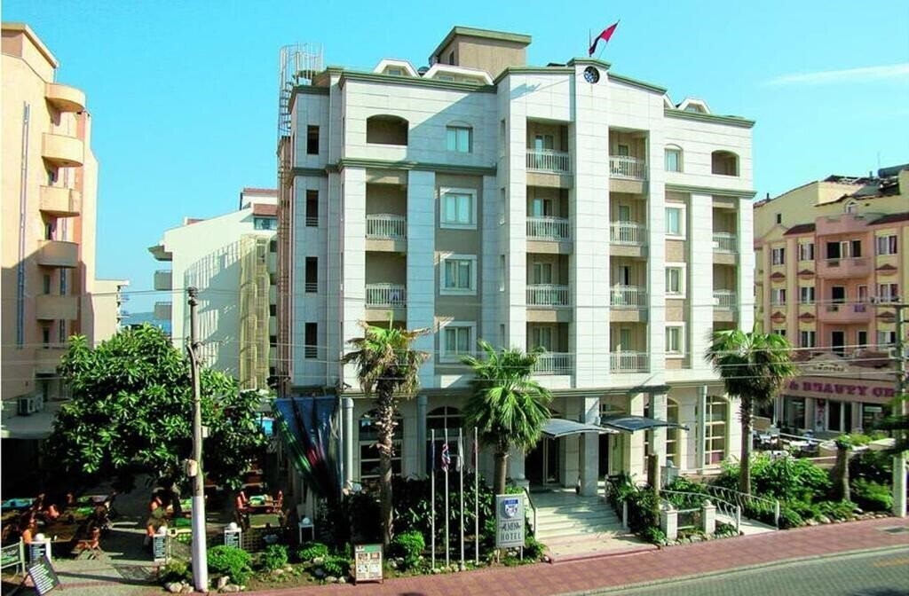 Отель Almena Hotel 3*